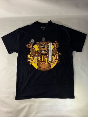 🎩 [NEW] SPIRIT HALLOWEEN X FIVE NIGHTS AT FREDDY'S FREDDY FAZBEAR T-SHIRT 🎩